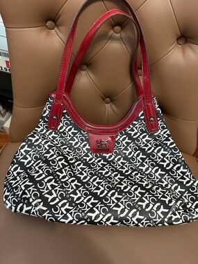 Kenneth Cole Reaction Pattern Shoulder Bag with Red Leather Trim. EUC Clean!
